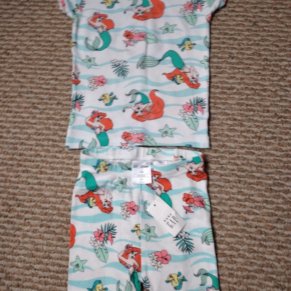 (5)Baby GAP Disney Ariel outfit & 3 tops